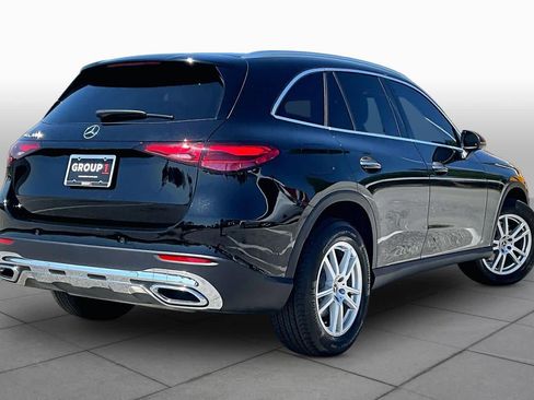 Used 2025 Mercedes-Benz GLC 300 image 13