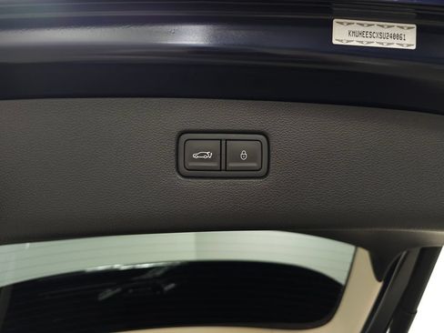 Used 2025 Genesis GV80 3.5T Prestige AWD/4WD image 9