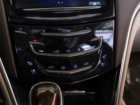 Used 2016 Cadillac XTS Premium FWD image 26