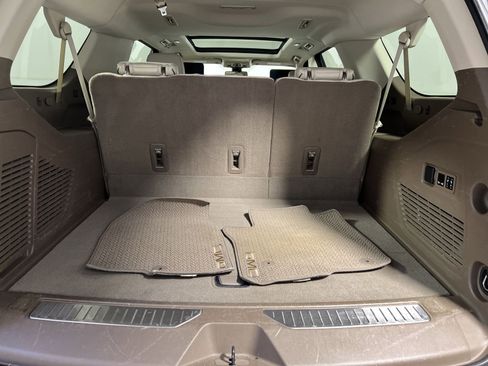 Used 2021 GMC Yukon XL Denali image 27