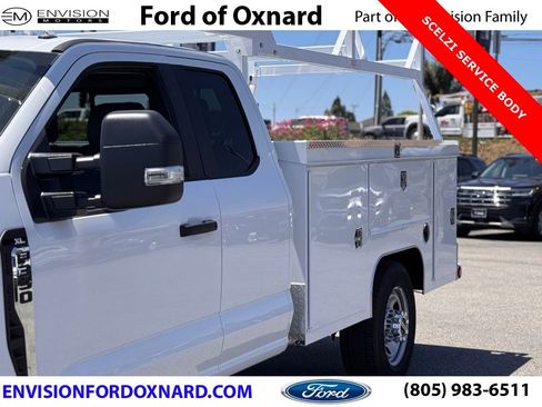 New 2025 Ford F350 XL w/ XL Chrome Package image 9
