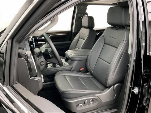 Used 2026 GMC Sierra 1500 Denali w/ Denali Reserve Package AWD/4WD image 8
