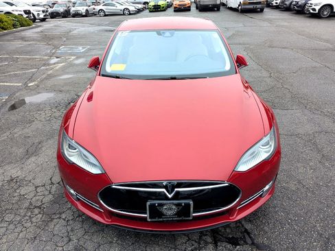 Used 2015 Tesla Model S AWD image 4