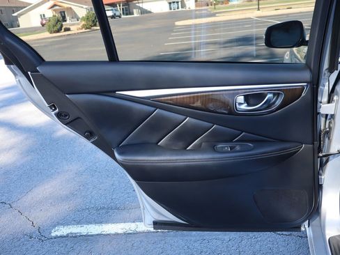 Used 2018 INFINITI Q50 Luxe w/ Essential Package (3.0T Luxe) image 24