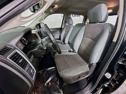 Used 2019 RAM 1500 Big Horn image 23