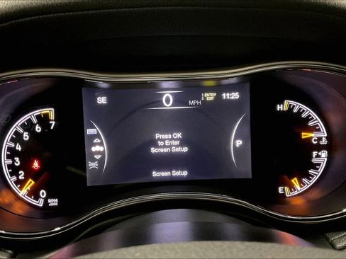 Used 2016 Jeep Grand Cherokee Overland AWD/4WD image 19