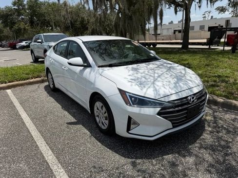 Used 2020 Hyundai Elantra SE w/ Cargo Package (C1) FWD image 7