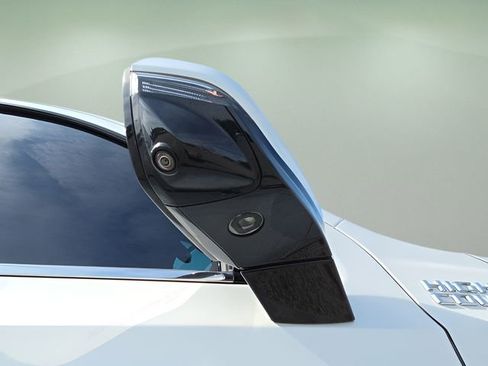 Used 2021 Chevrolet Tahoe High Country w/ Premium Package image 19