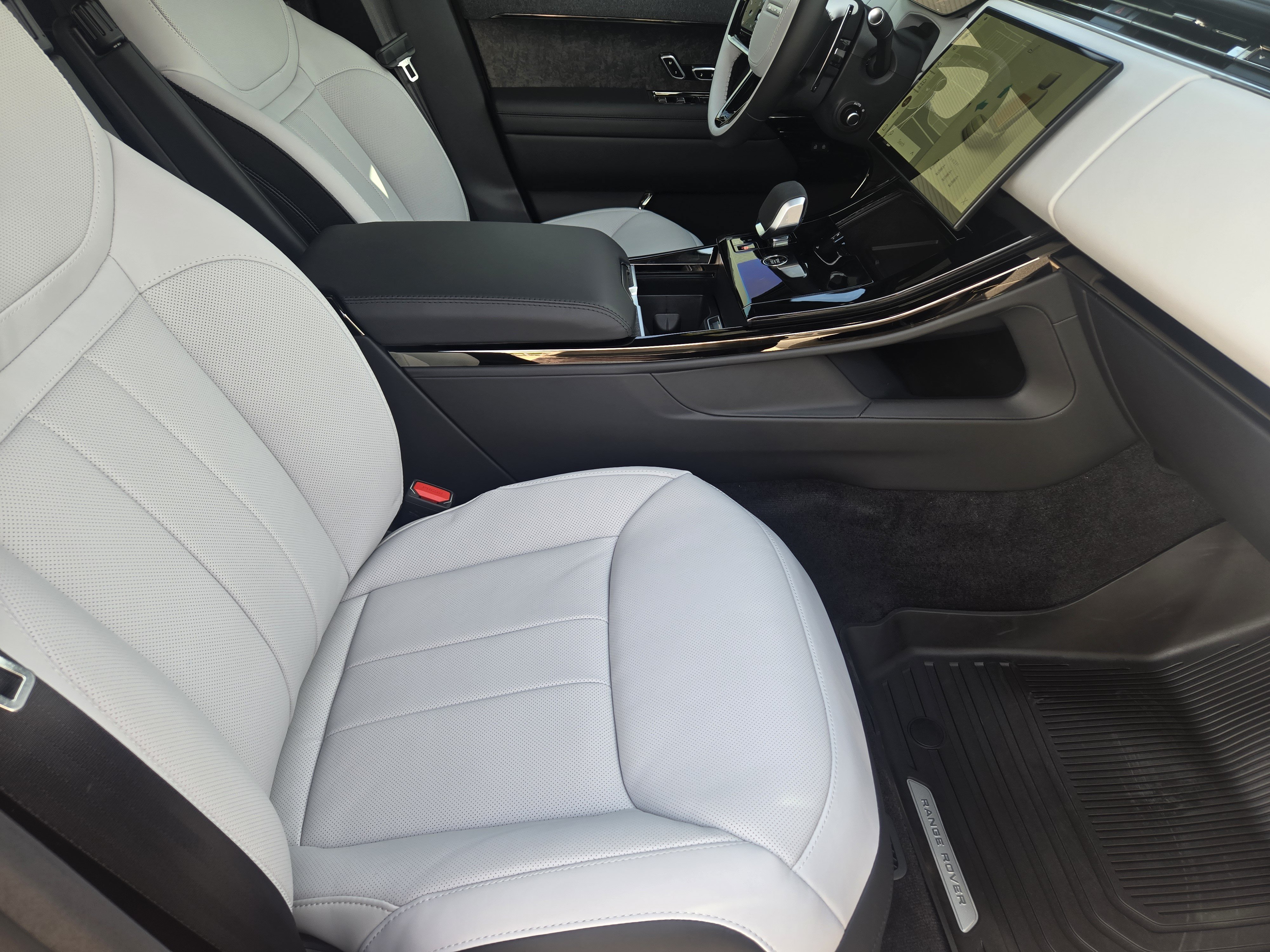 New 2026 Land Rover Range Rover Sport Autobiography AWD/4WD image 12