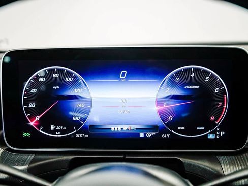 Used 2023 Mercedes-Benz C 300 4MATIC Sedan image 25