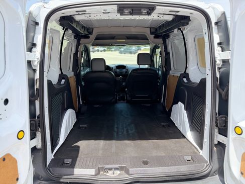 Used 2014 Ford Transit Connect XL FWD image 5