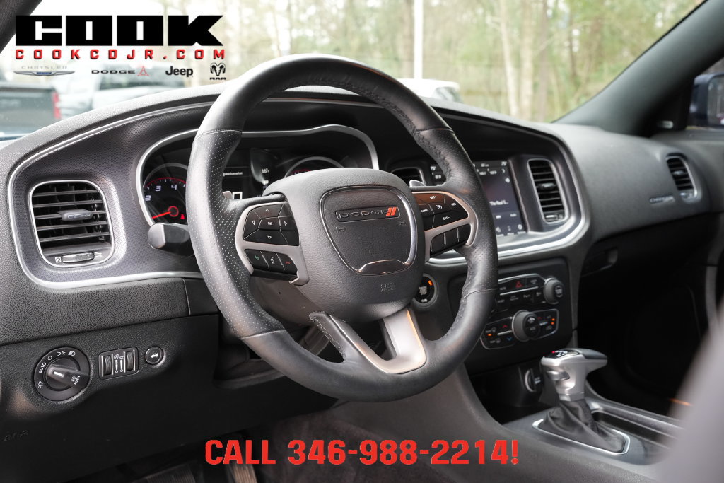 Used 2018 Dodge Charger R/T RWD image 17