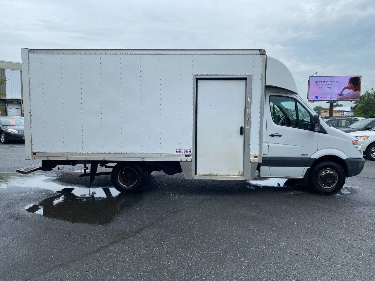 Used 2012 Mercedes-Benz Sprinter 3500 image 4