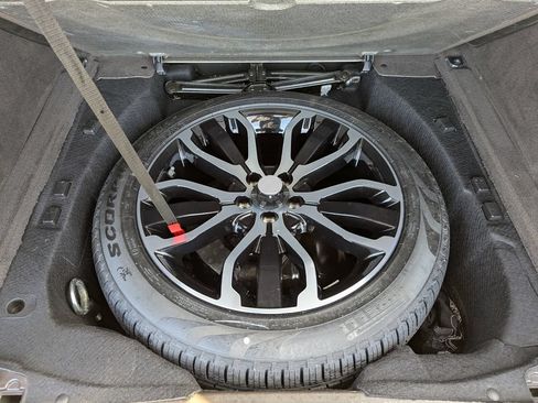 Used 2019 Land Rover Range Rover Sport HSE Dynamic AWD/4WD image 44
