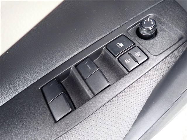 Used 2022 Toyota Corolla LE FWD image 11