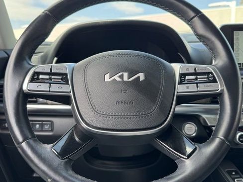 Used 2022 Kia Telluride EX w/ EX Premium Package AWD/4WD image 9