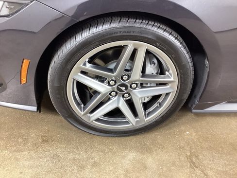 Used 2024 Ford Mustang GT Premium RWD image 30