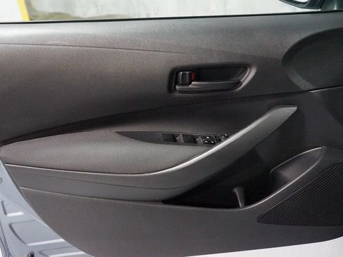 Used 2022 Toyota Corolla LE FWD image 26