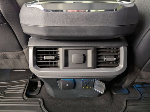 Certified 2023 Ford F150 Lariat w/ FX4 Off-Road Package image 23