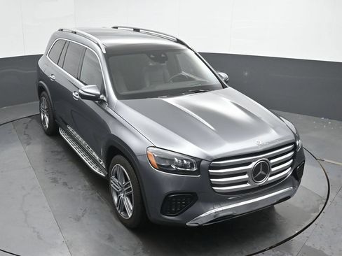 Used 2024 Mercedes-Benz GLS 450 4MATIC image 37
