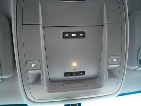 Used 2017 GMC Sierra 2500 SLE w/ HD SLE Preferred Plus Package image 24