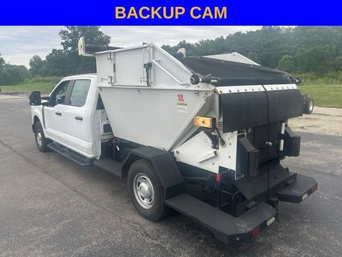 Used 2023 Ford F250 XL RWD image 5