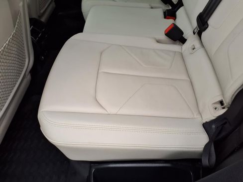 Used 2021 Audi Q3 2.0T Premium image 23