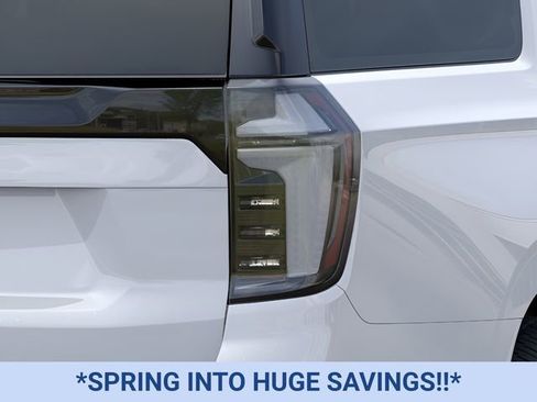 New 2026 Chevrolet Suburban Premier AWD/4WD image 11