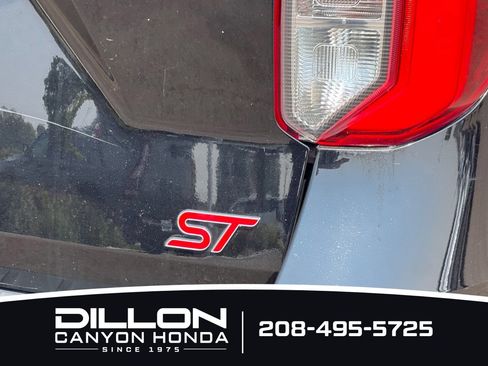 Used 2022 Ford Explorer ST w/ Equipment Group 401A AWD/4WD image 27