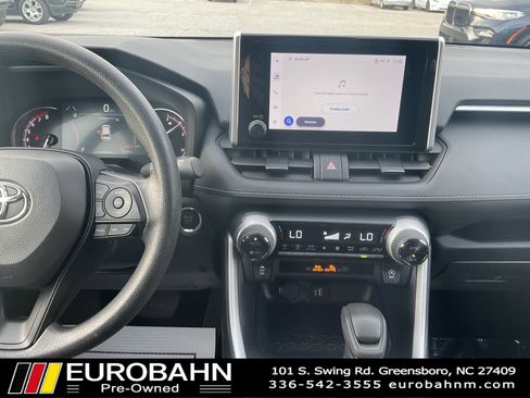 Used 2024 Toyota RAV4 XLE w/ Convenience Package image 14