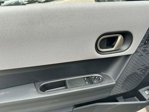 New 2026 MINI Cooper S image 13