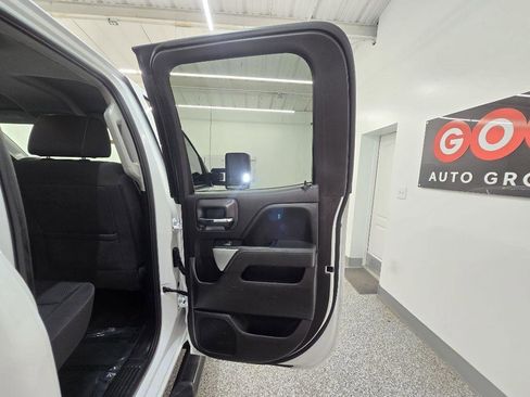 Used 2018 Chevrolet Silverado 2500 LT image 26