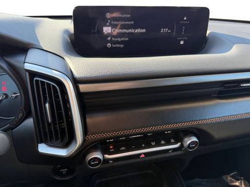 Used 2025 MAZDA CX-50 AWD 2.5 Hybrid w/ Premium Pkg image 12