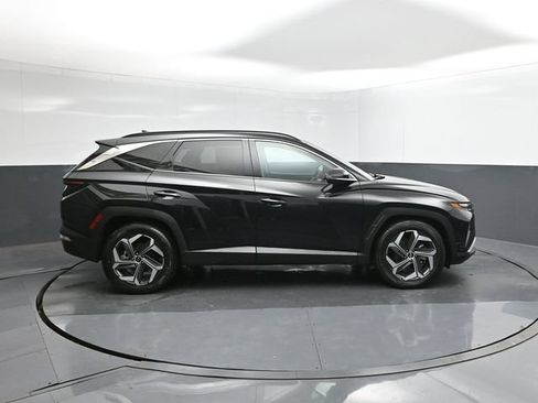 Used 2024 Hyundai Tucson Limited FWD image 11