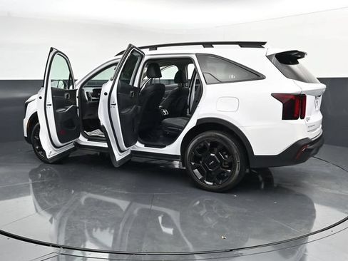 Used 2024 Kia Sorento X-Line EX AWD/4WD image 37