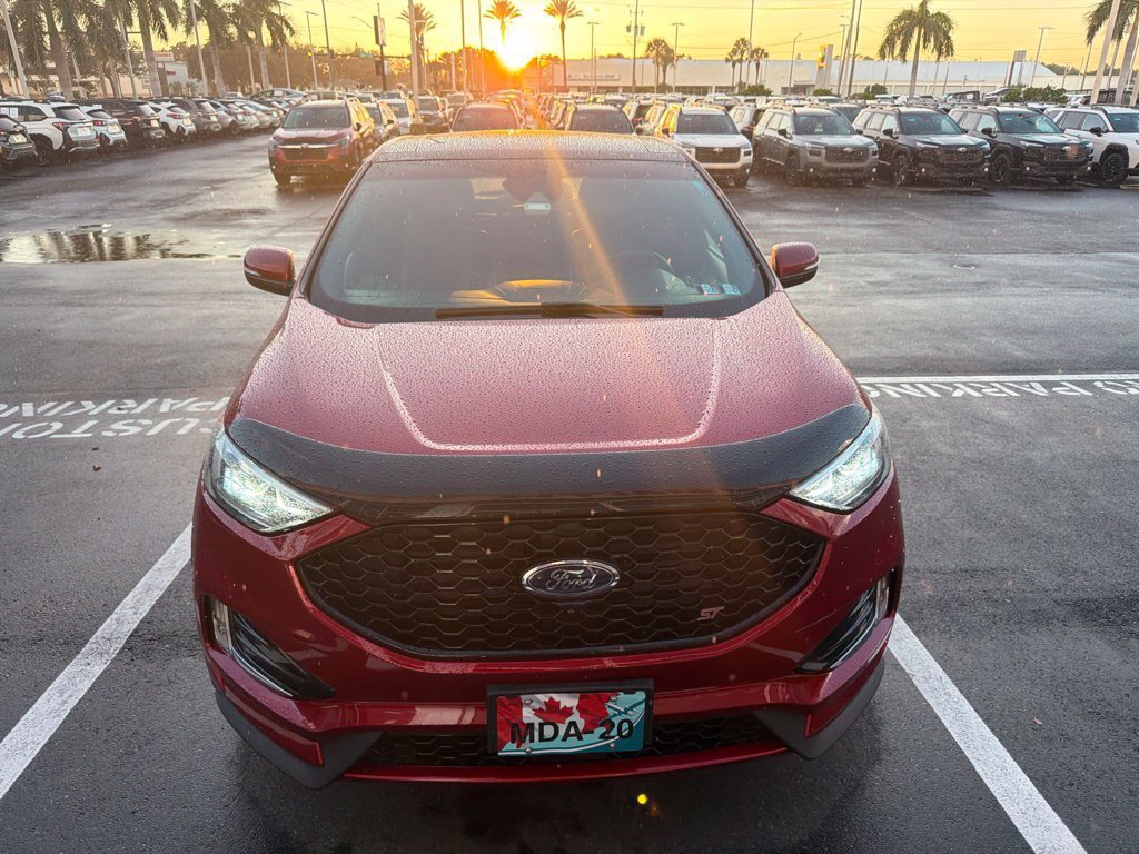 Used 2019 Ford Edge ST w/ Equipment Group 401A AWD/4WD image 2
