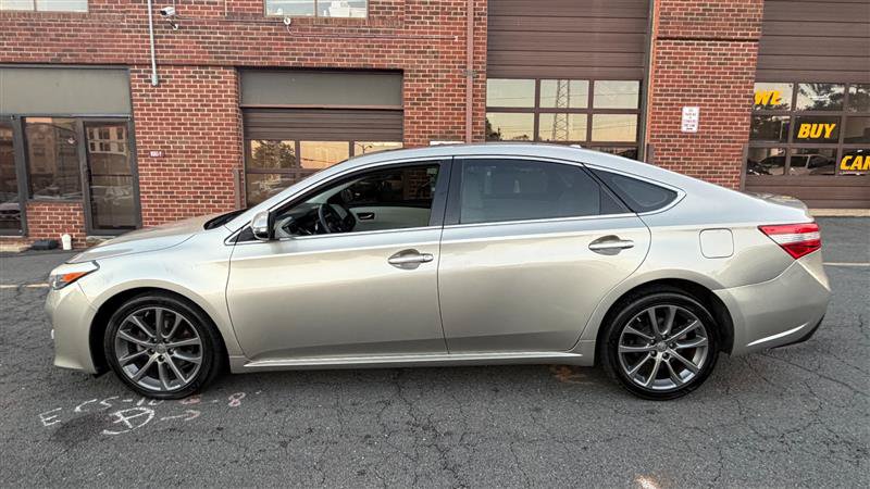 Used 2014 Toyota Avalon XLE Touring FWD image 13
