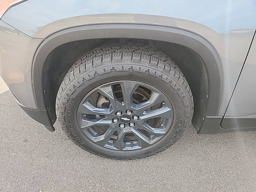 Used 2019 Chevrolet Traverse RS AWD/4WD image 16