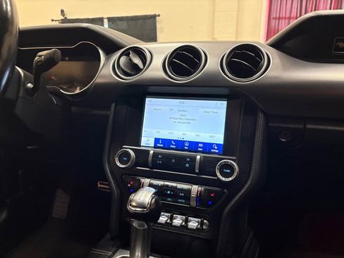 Used 2020 Ford Mustang GT Premium w/ Equipment Group 401A RWD image 26