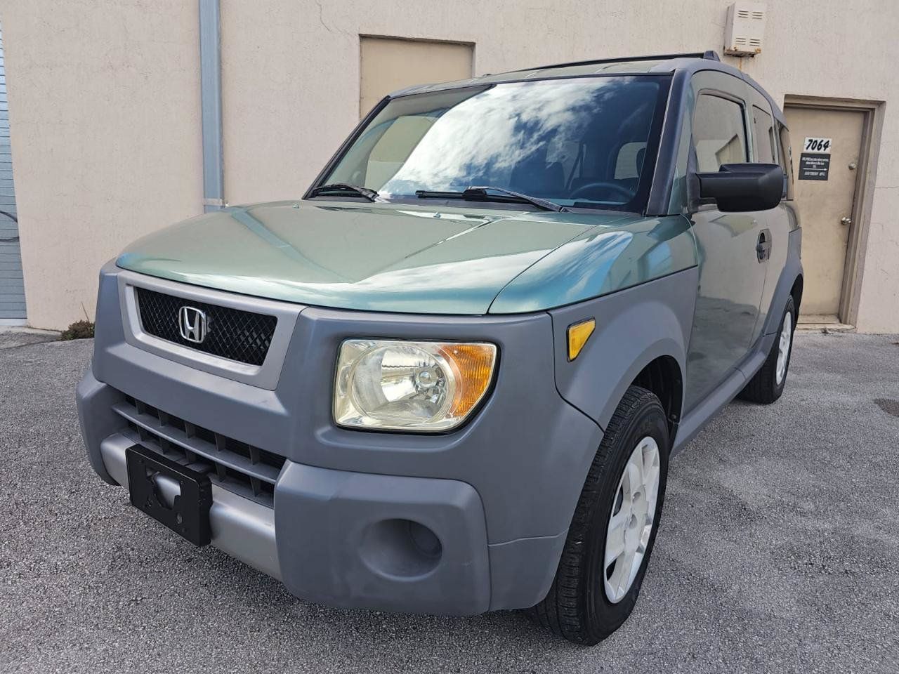 Used 2005 Honda Element LX image 4