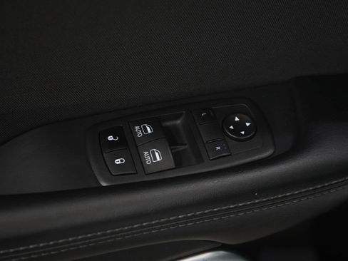 Used 2022 Dodge Challenger GT AWD/4WD image 15