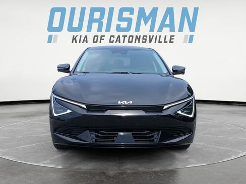 New 2025 Kia EV6 Wind image 8