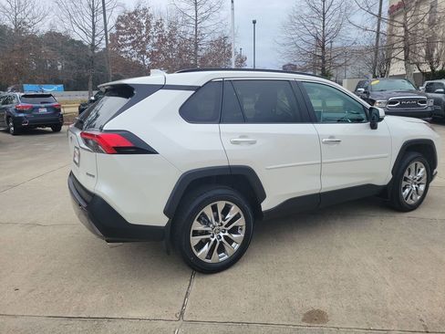 Certified 2021 Toyota RAV4 Limited image 8