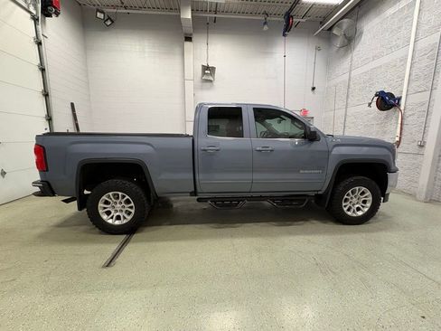 Used 2016 GMC Sierra 1500 SLE w/ SLE Value Package AWD/4WD image 3