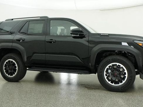 New 2026 Toyota 4Runner TRD Off-Road Premium AWD/4WD image 28