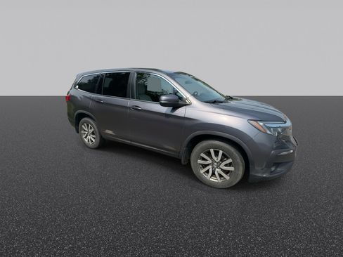 Used 2021 Honda Pilot EX image 3