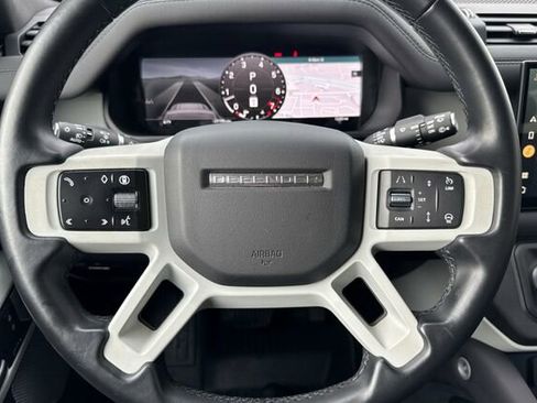 Used 2024 Land Rover Defender 130 S image 22