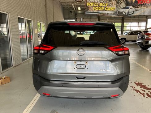 Used 2023 Nissan Rogue SV w/ SV Premium B Package AWD/4WD image 5