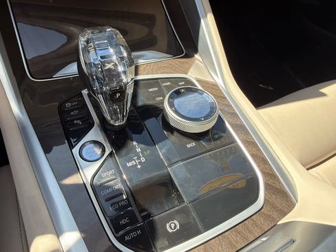 Used 2023 BMW X6 xDrive40i w/ Executive Package AWD/4WD image 26