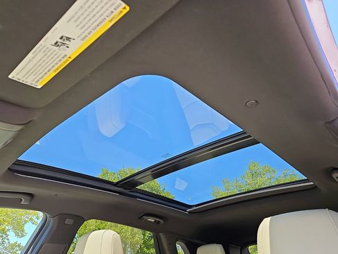 Certified 2019 Cadillac XT5 Premium Luxury w/ Driver Assist Package FWD image 14